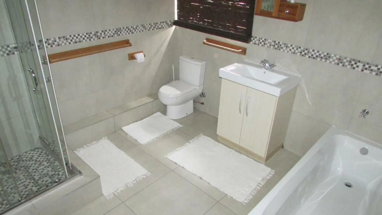 Apartamento Pinewoods Rest Somerset West